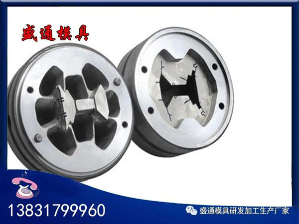 鋁型材加工.jpg 鋁型材加工.jpg